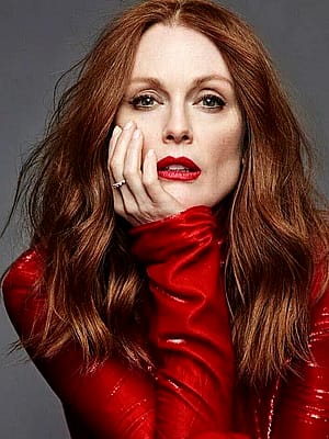 Julianne Moore, 63'