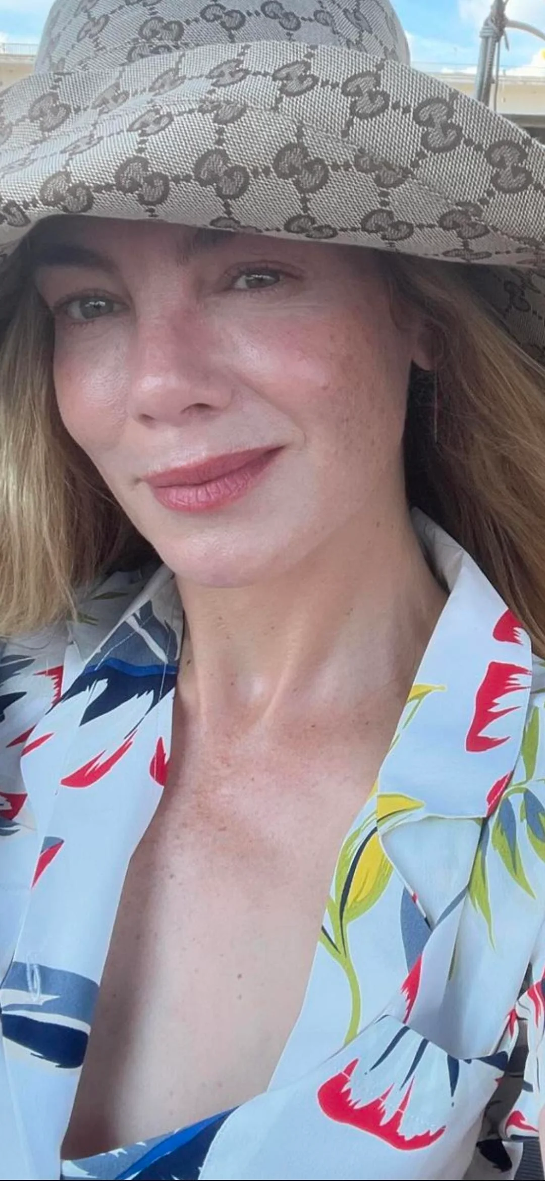 Michelle Monaghan, 48 picture 2 of 2