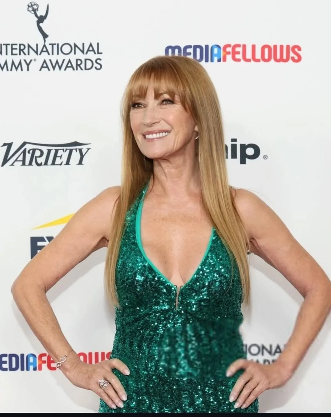 Jane Seymour, 73 picture 4 of 8