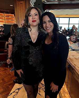 Jennifer Tilly, 66'