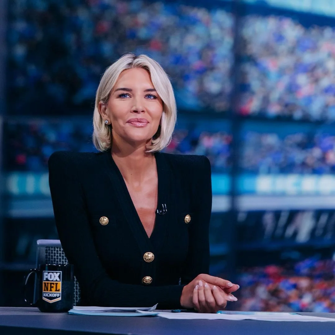 Charissa Thompson, 42 picture 2 of 2