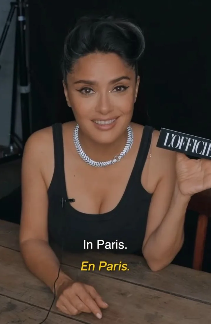 Salma Hayek, 58 picture 1 of 2