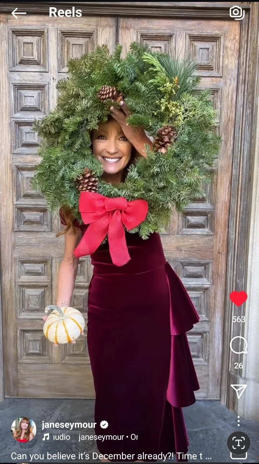 Jane Seymour, 73 picture 3 of 4