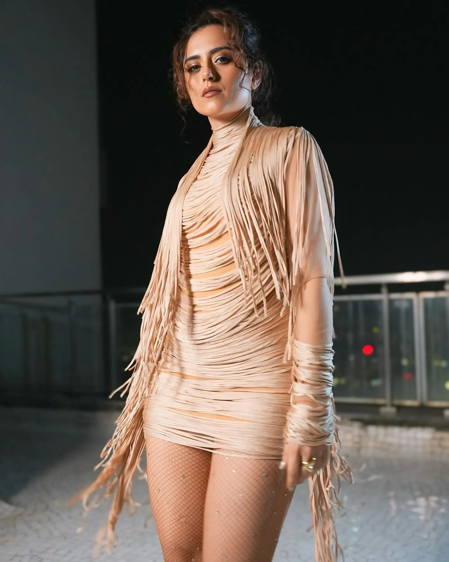 Ridhi Dogra, 40 picture 4 of 5