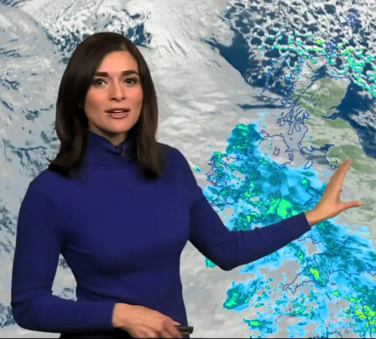 Lucy Verasamy, 44 picture 8 of 9