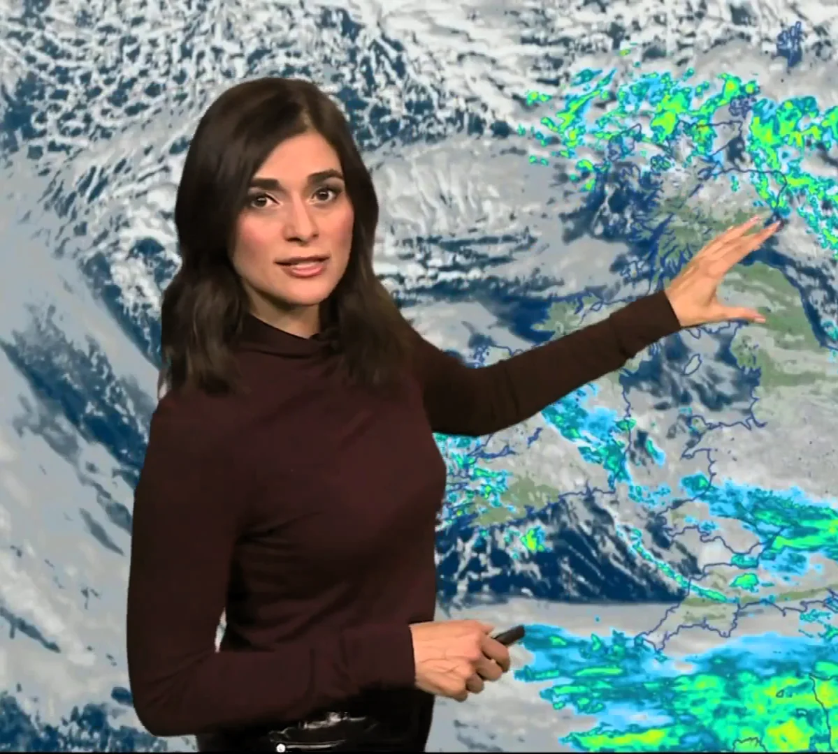 Lucy Verasamy, 44 picture 9 of 9