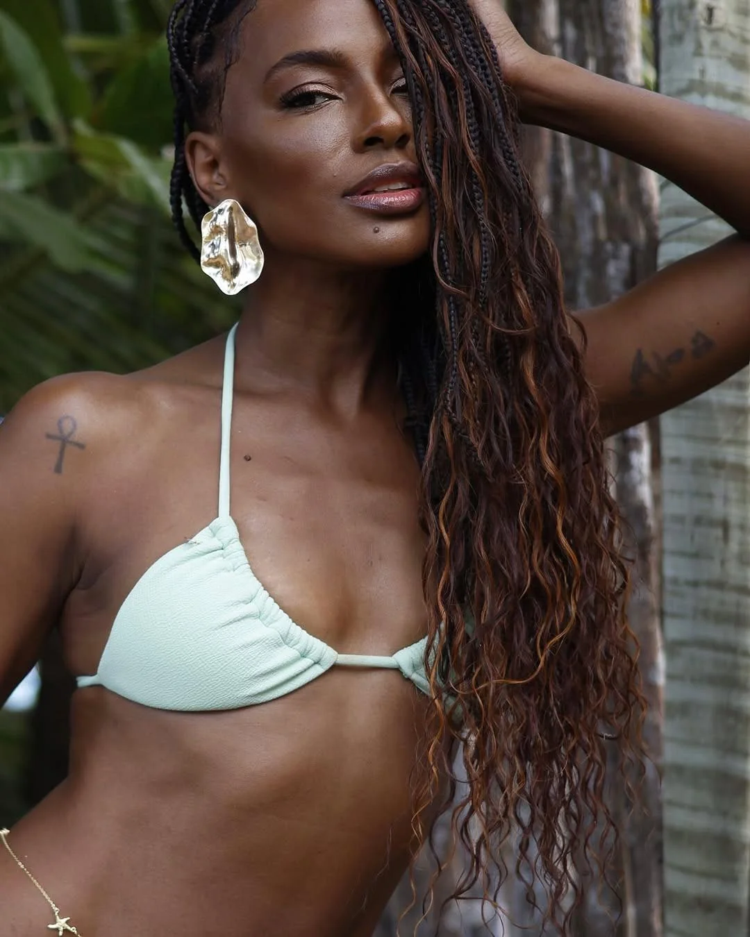 pathy dejesus, 47(Brazilian actress) picture 4 of 4