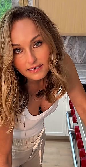 Giada De Laurentiis, 54'