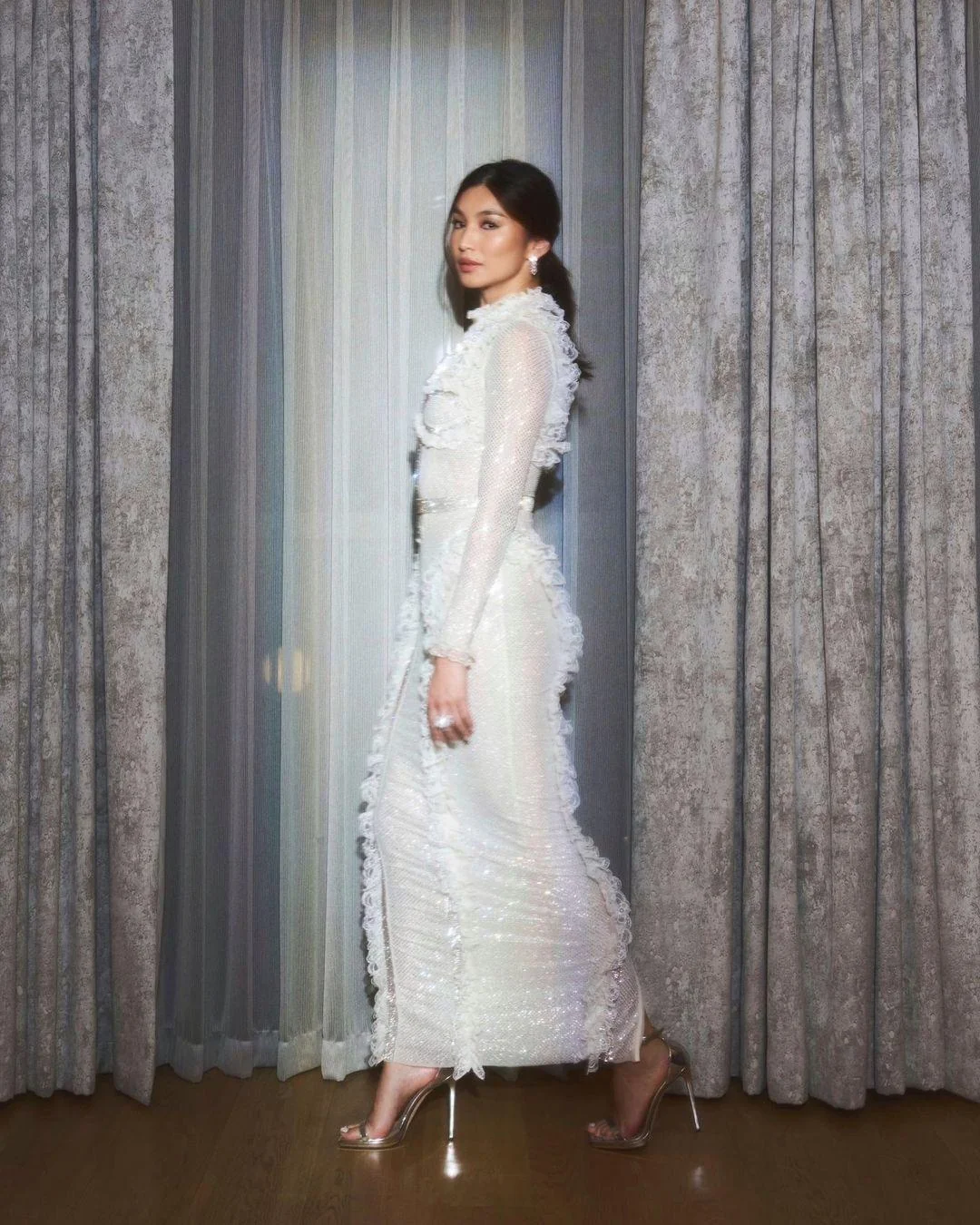 Gemma Chan, 42 picture 1 of 5