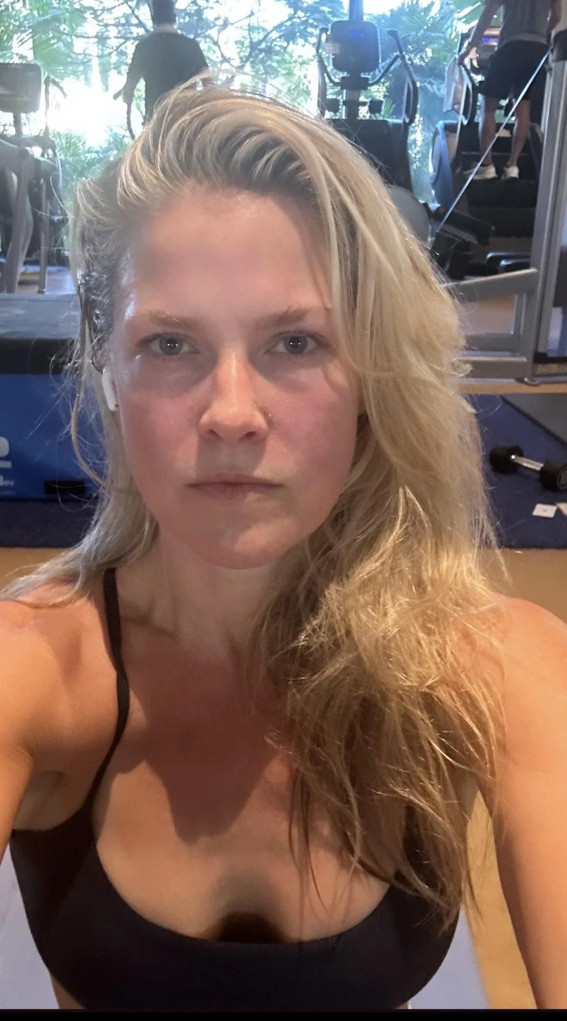 Ali larter, 48 picture 1 of 1