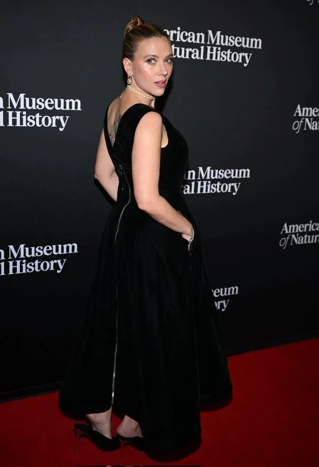 Scarlett Johansson, 40 picture 3 of 3
