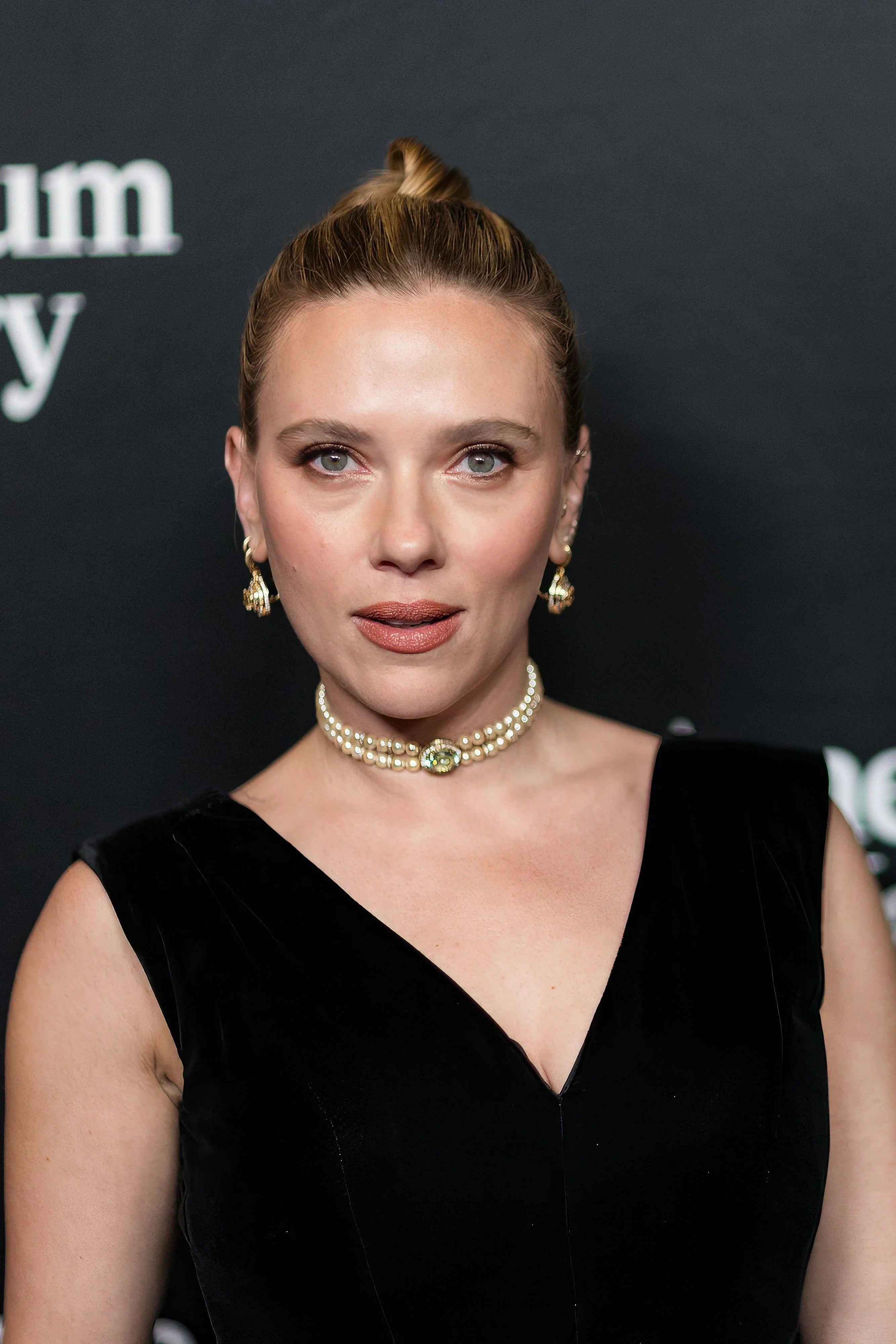 Scarlett Johansson, 40 picture 1 of 3
