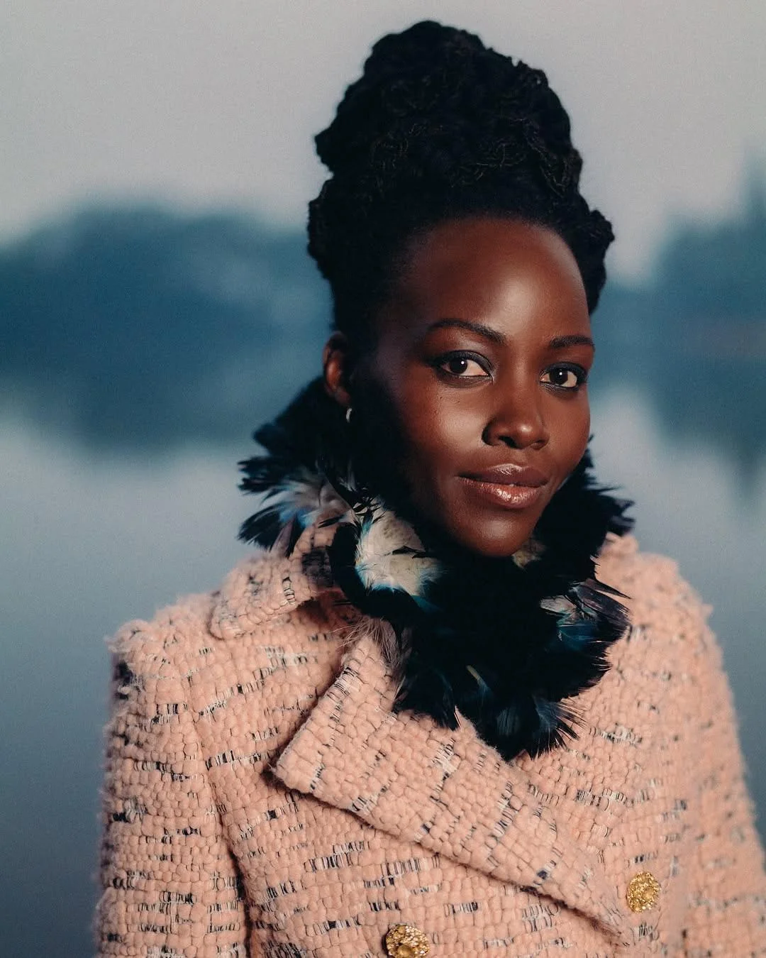 Lupita Nyong'o, 43 picture 1 of 2
