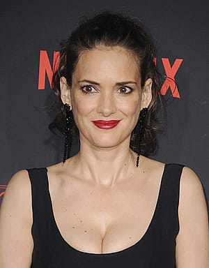 Winona Ryder, 53'