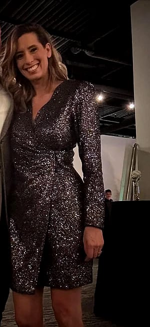Stephanie Abrams, 46'