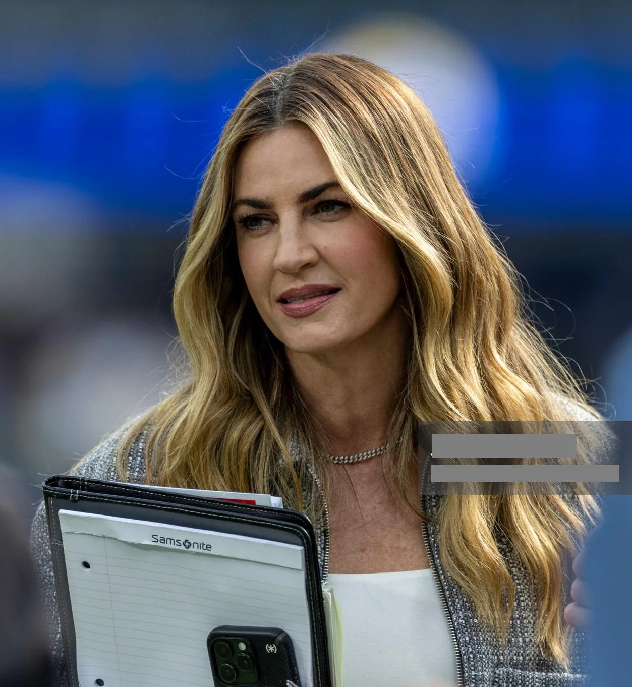 Erin Andrews, 46 picture 1 of 1