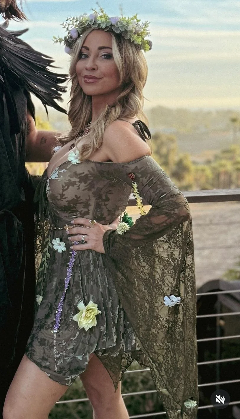 Tara Strong, 51 picture 1 of 1