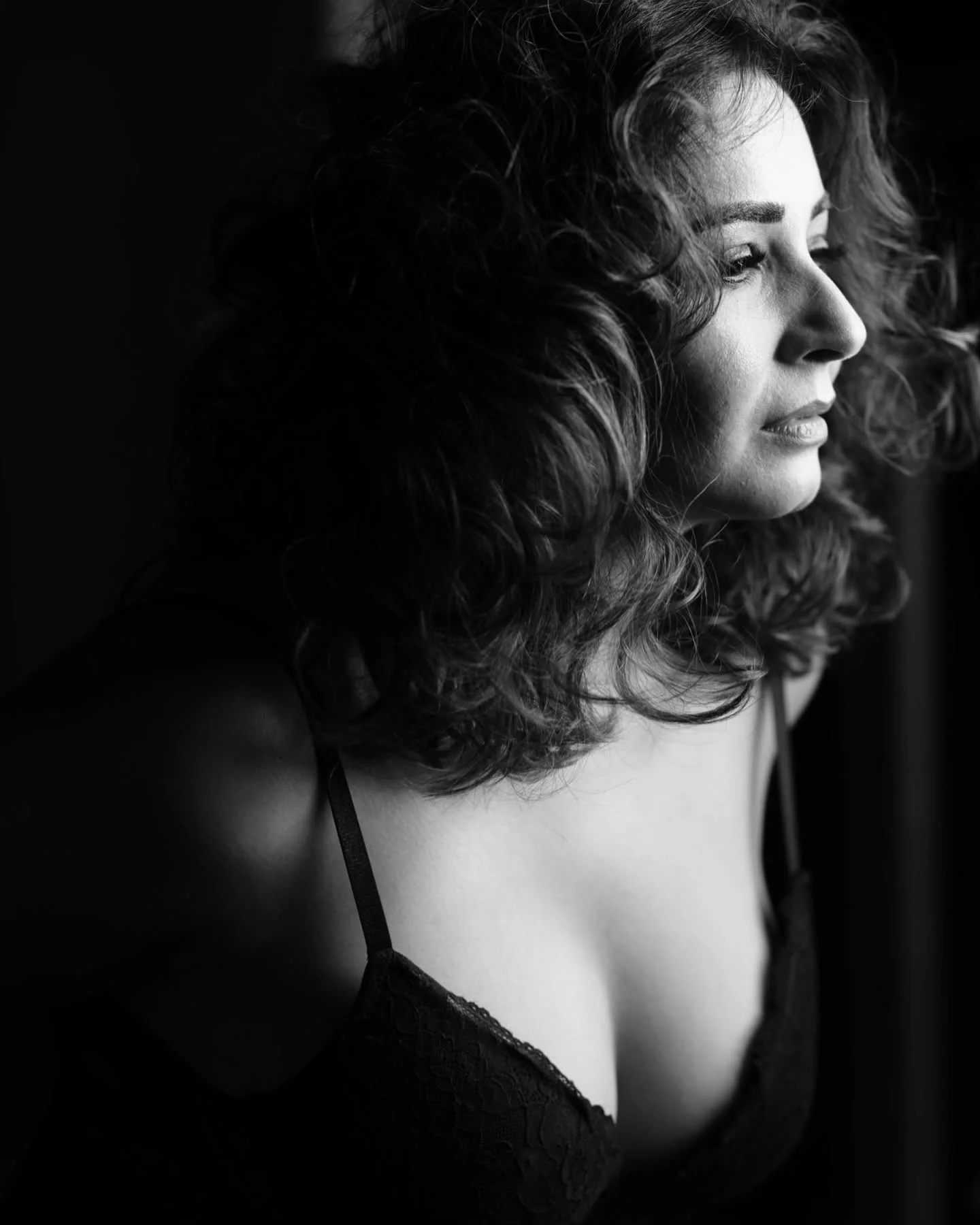 Shonali Nagrani, 42 picture 5 of 6