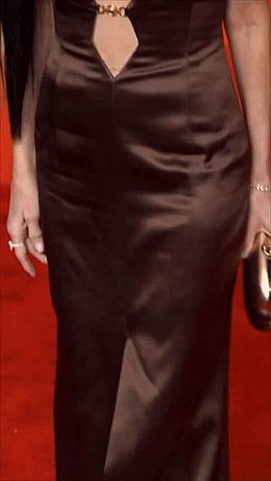 Demi Moore, 61'