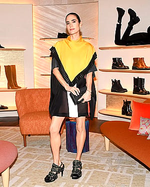 Jennifer Connelly, 53'