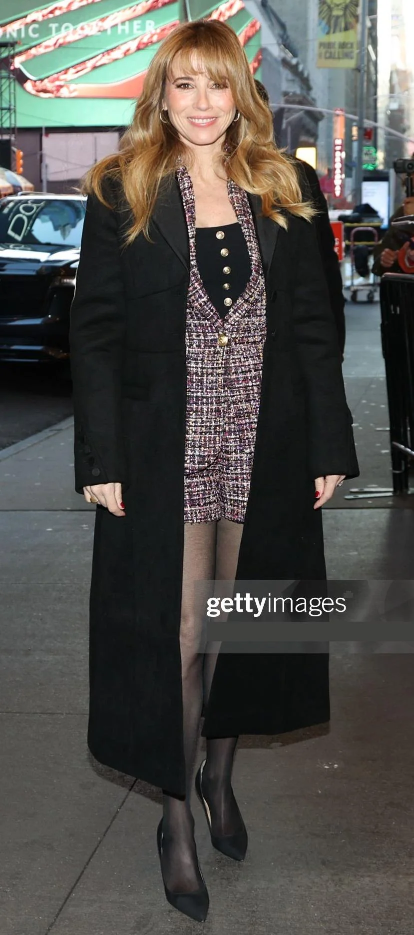 Linda Cardellini, 49 picture 1 of 1