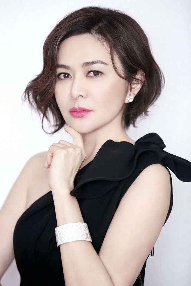 Rosamund Kwan (關之琳), 61 picture 10 of 11