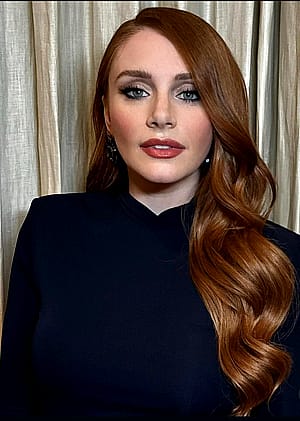 Bryce Dallas Howard, 43'