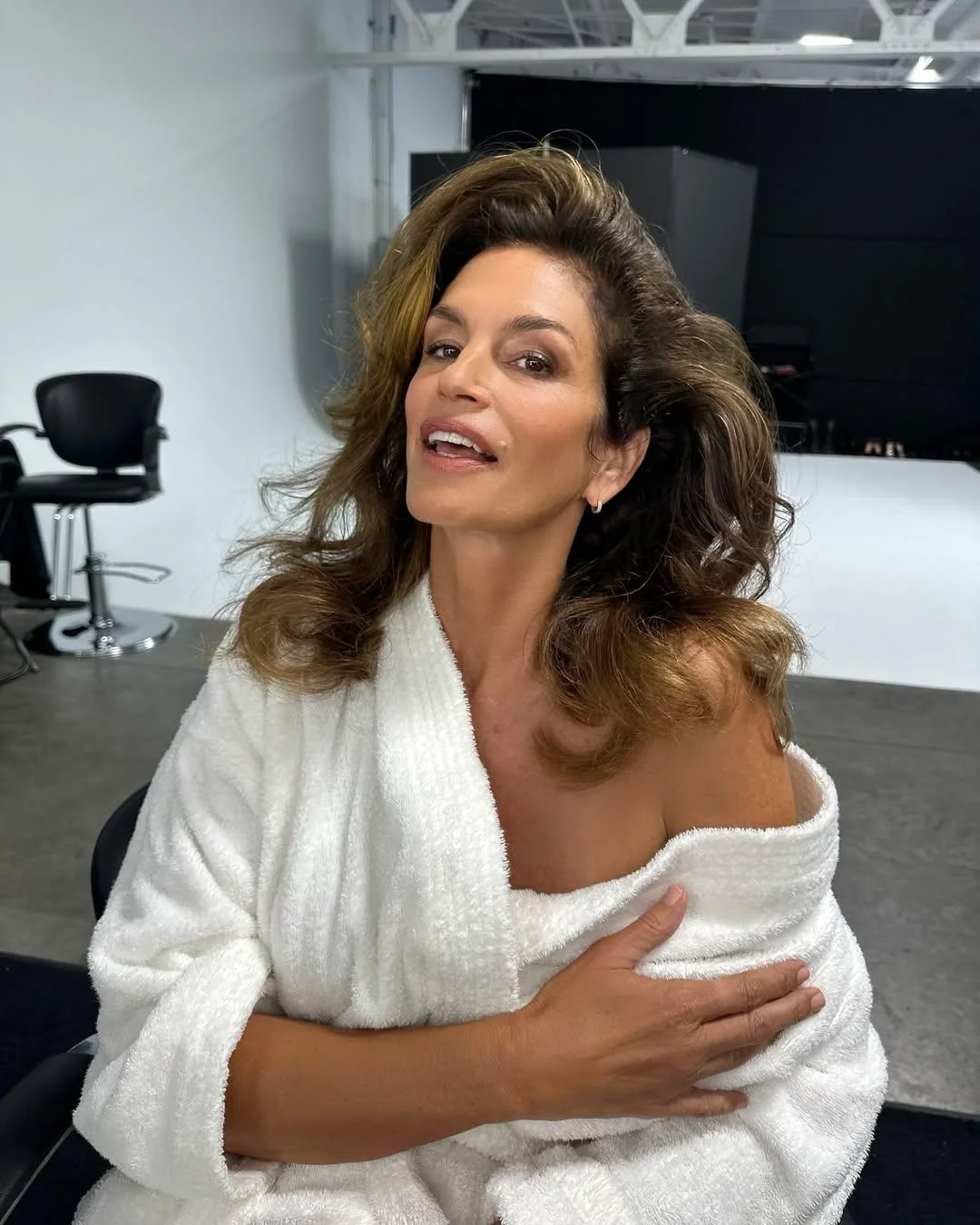 Cindy Crawford, 58 picture 1 of 1
