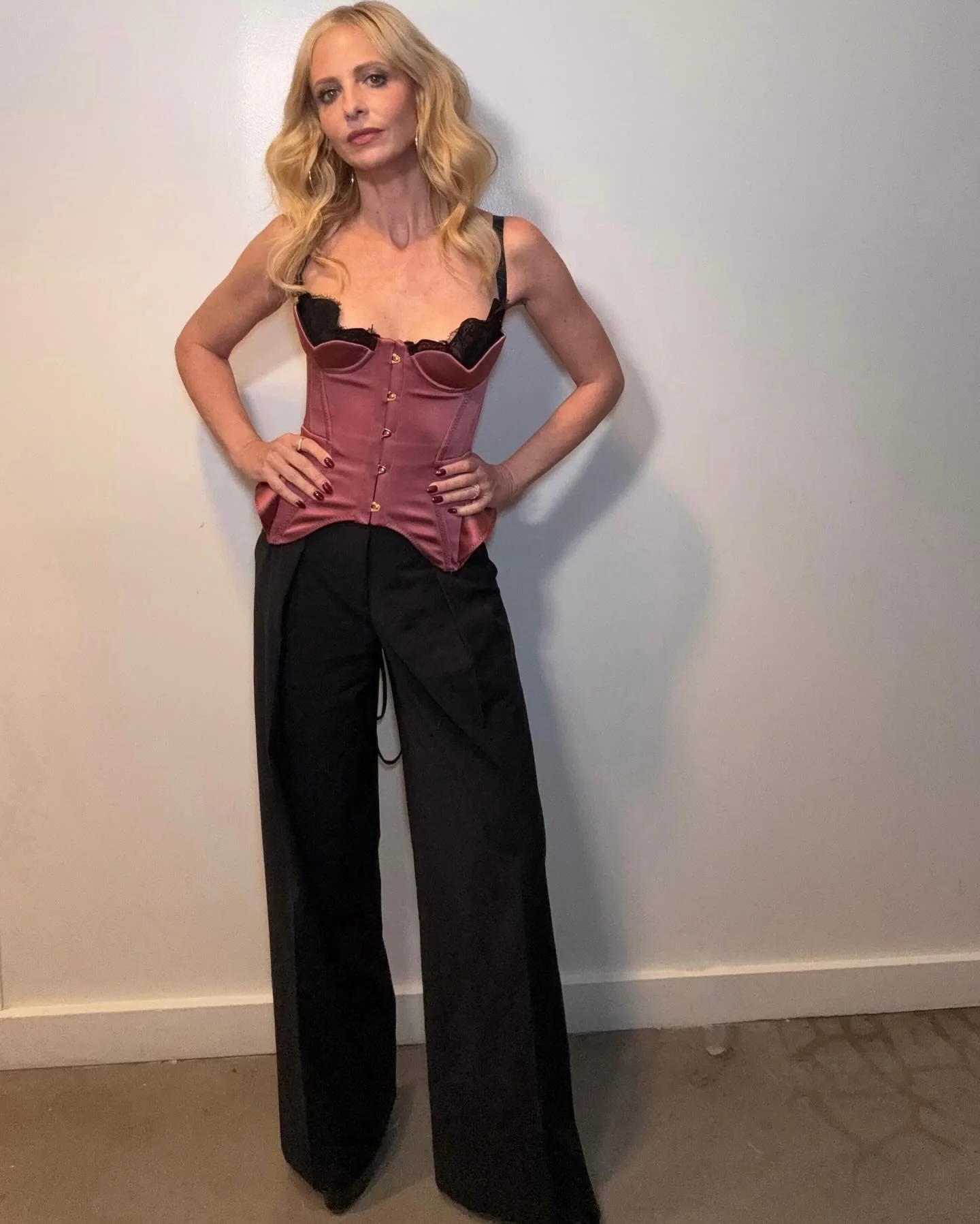 Sarah Michelle Gellar, 47 picture 2 of 3