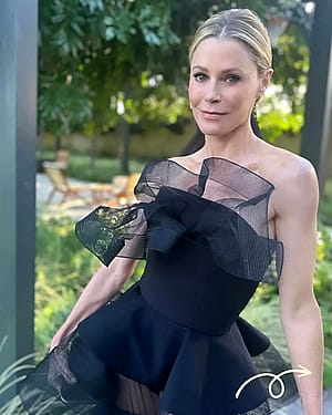 Julie Bowen, 54'