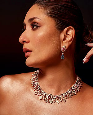 Kareena Kapoor, 44'
