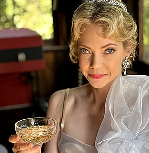 Riki Lindhome, 45'