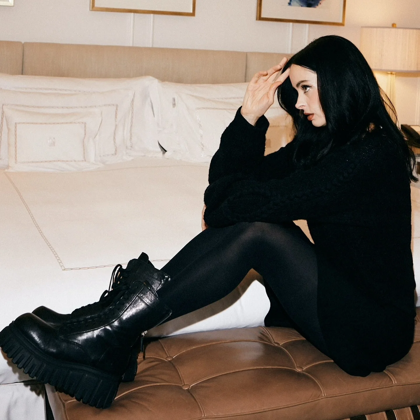 Krysten Ritter, 42 picture 4 of 6