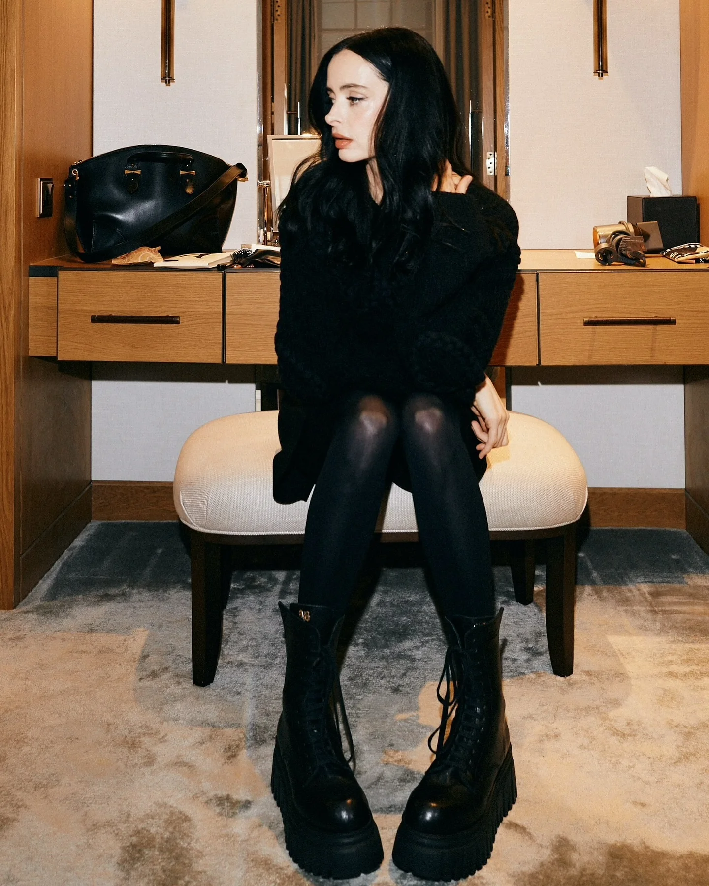 Krysten Ritter, 42 picture 5 of 6