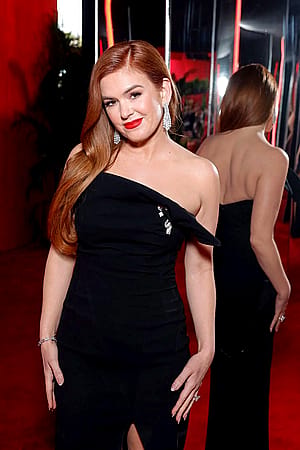 Isla Fisher, 48'