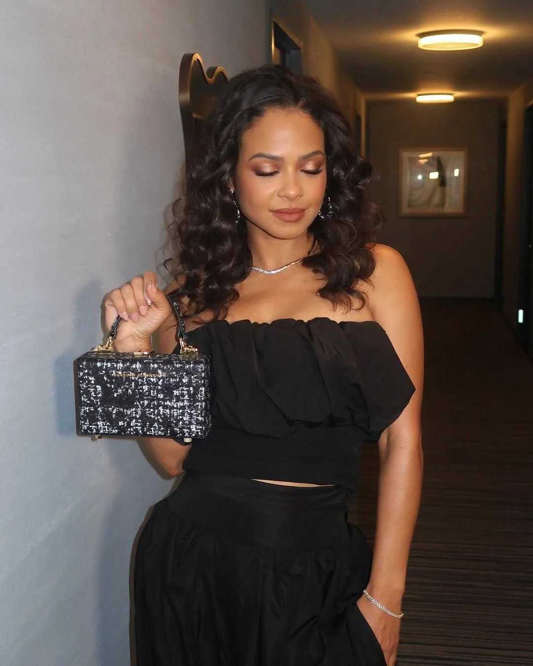 Christina Milian, 43 picture 3 of 4