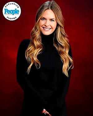 Maggie Lawson, 44'