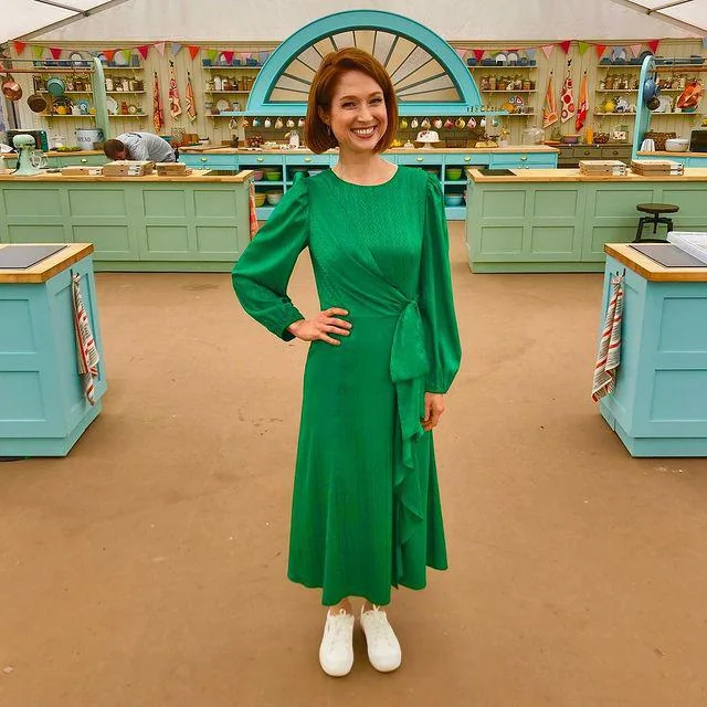 Ellie Kemper, 43 picture 1 of 1