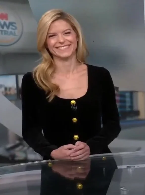 Kate Bolduan, 41 picture 3 of 4