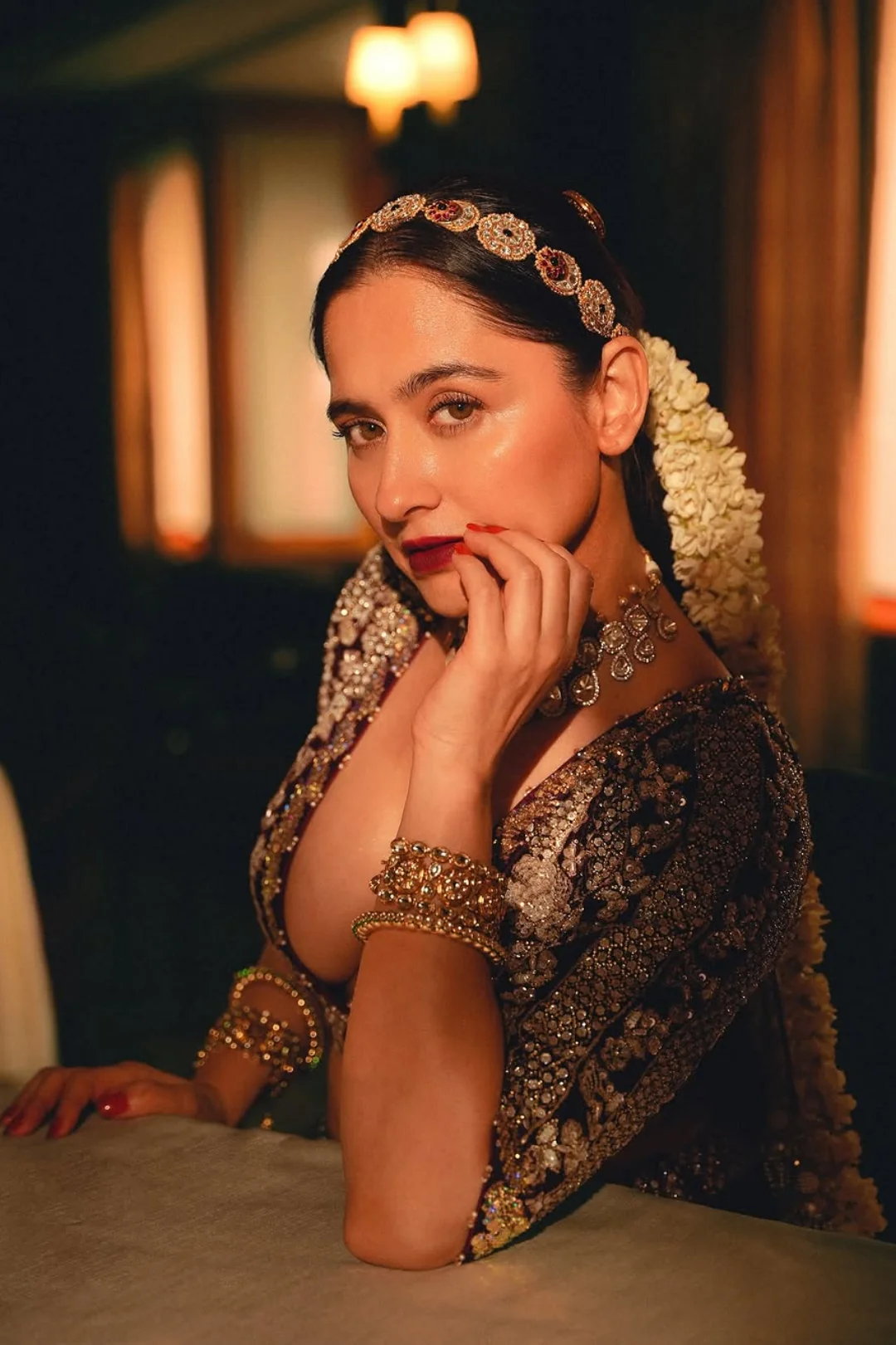 Sanjeeda Shaikh, 40 picture 3 of 5