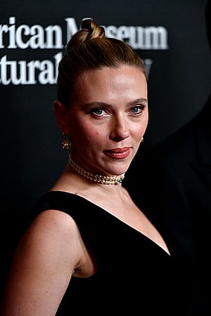 Scarlett Johansson, 40'