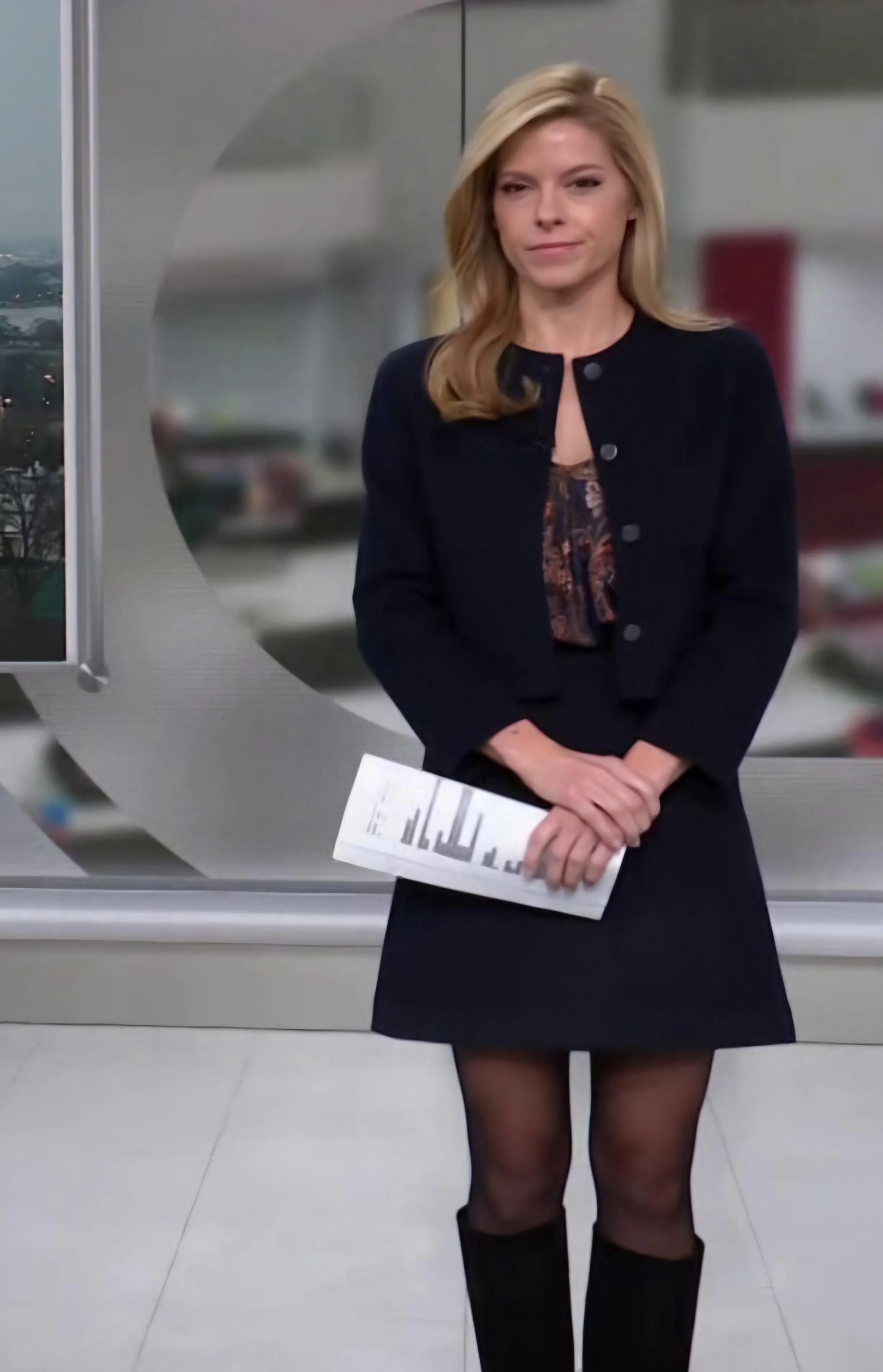 Kate Bolduan, 41 picture 4 of 4