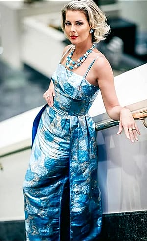 Morgan James, 42'