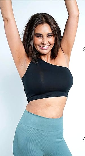 Lisa Ray, 52'