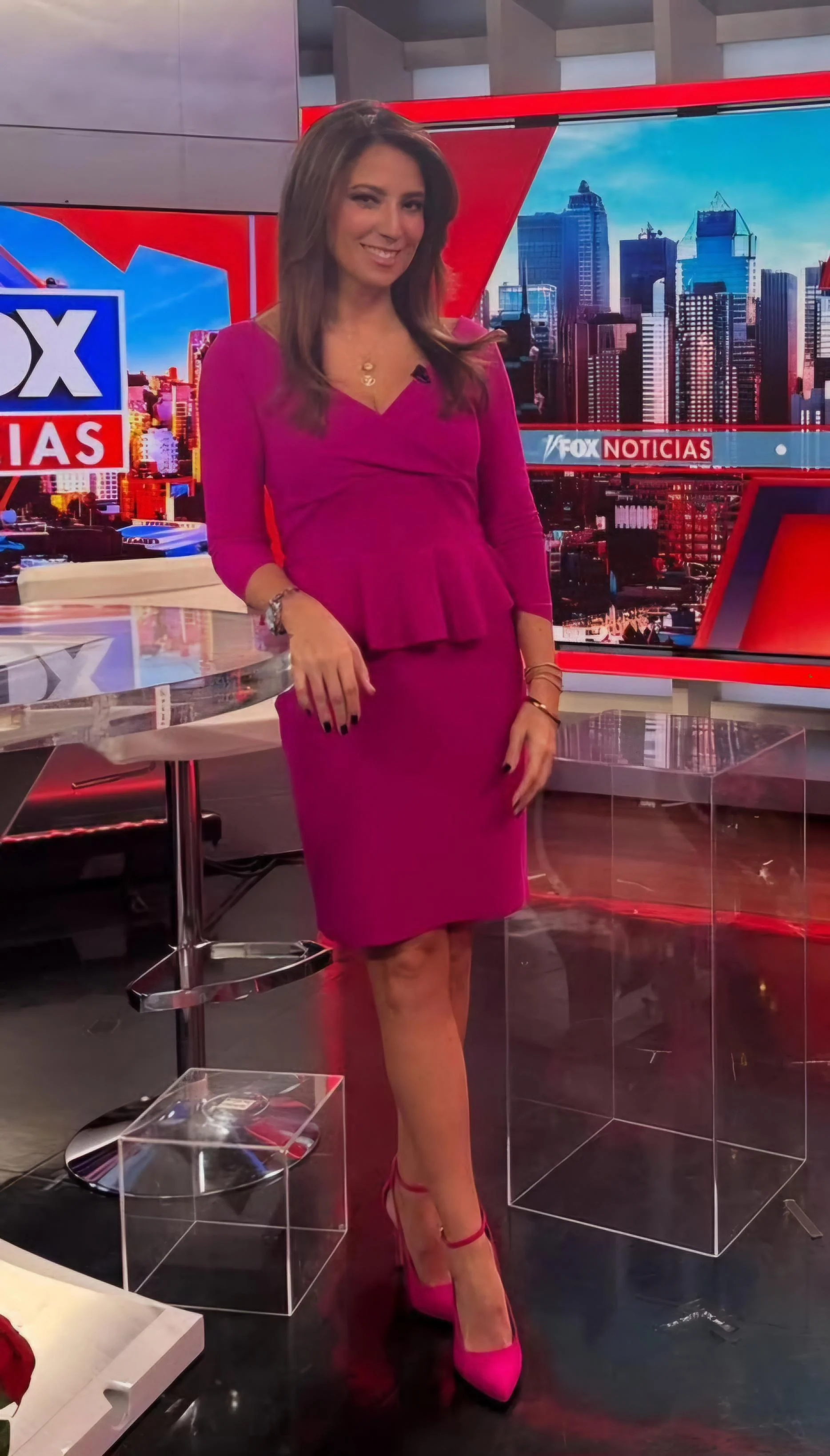 Julie Banderas, 51 picture 1 of 2
