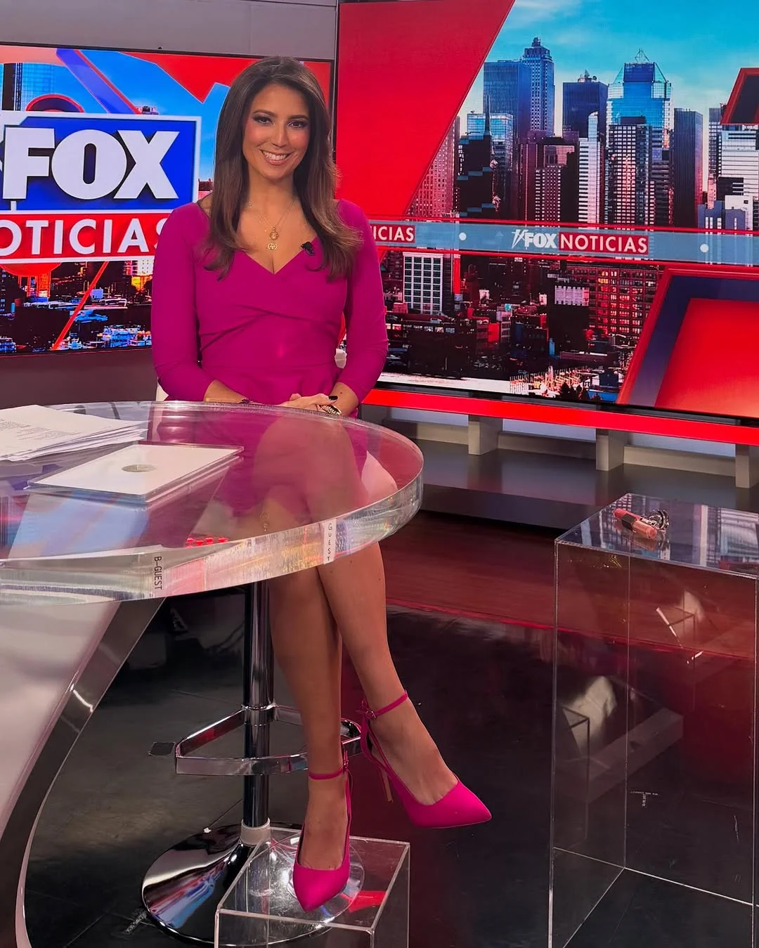 Julie Banderas, 51 picture 2 of 2