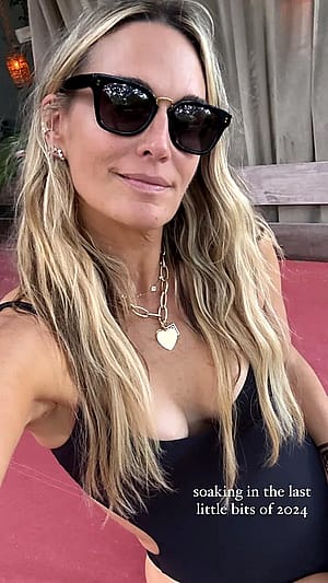 Molly Sims, 51'