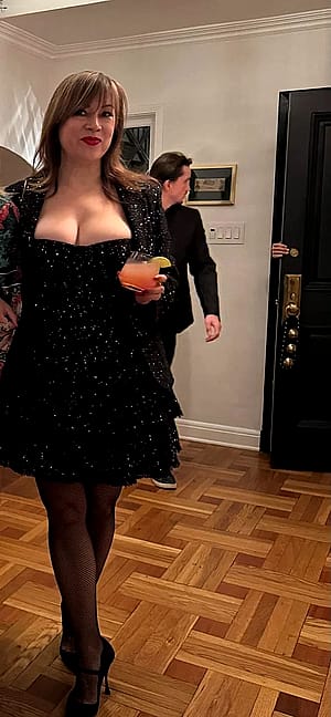 Jennifer Tilly, 66'