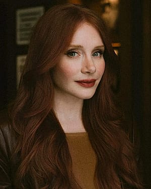 Bryce Dallas Howard, 43'