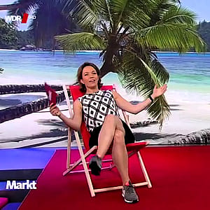 Anna Planken, 42'